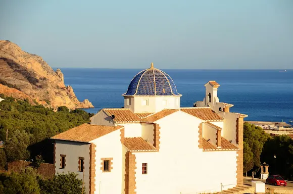 Casa Telégrafos Jávea (Bed & Breakfast Historic House in Jávea) - Jávea
