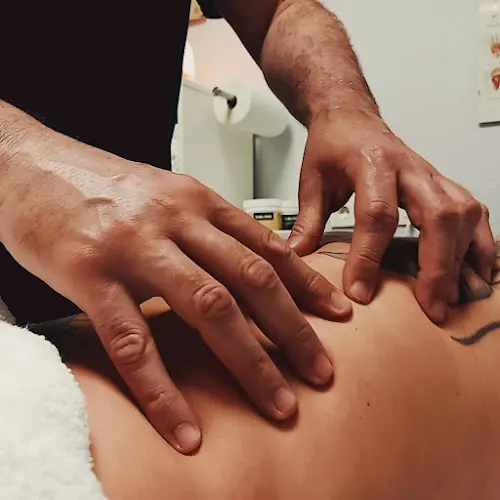Jose Alvarez Massage. Masajista en Torrevieja.