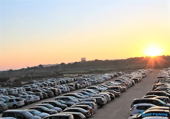 [P] Royal Parking | Alicante Airport - Alicante