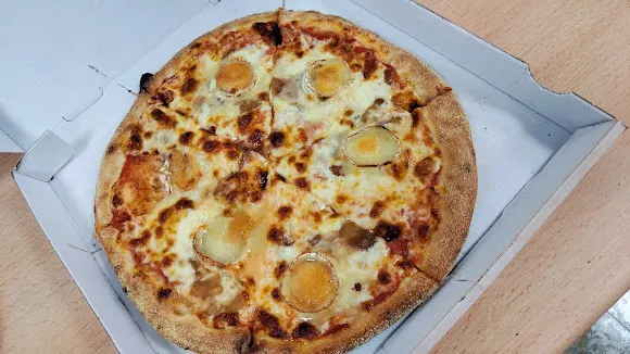 Pizzería Chloe - Albatera