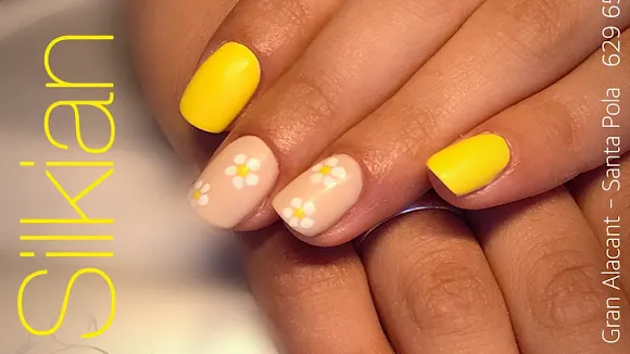 Uñas de porcelana Silkian Nails en Gran Alacant-Santa Pola - Santa Pola