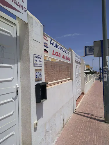 Autoescuela JOAQUIN ( Orihuela Costa - Los altos )