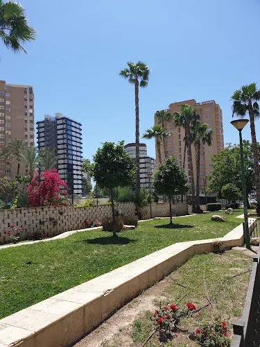 PARKING LOW COST BENIDORM - Benidorm