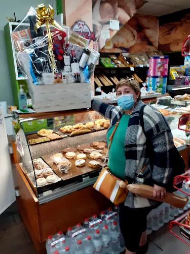 24 horas diagonal Panaderia pastelería bolleria pizzería