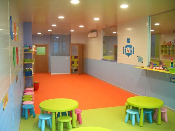 ESCUELA INFANTIL RENACUAJOS S.L. - Villena
