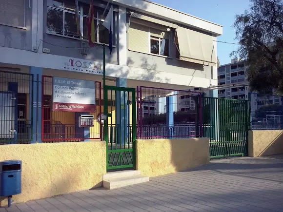 Colegio Público El Tossal - Colegio público en Alicante