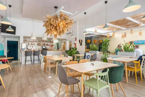 Makai Cafe