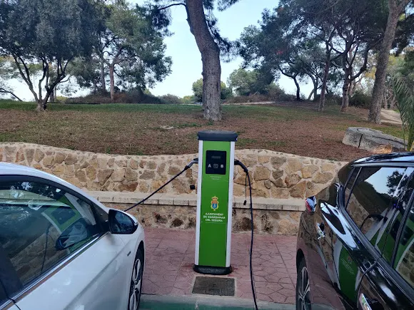 Estación de carga de vehículos eléctricos - Guardamar del Segura