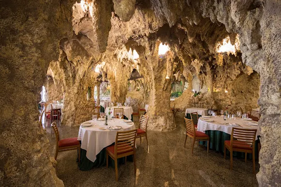 La gruta de Victor Restaurant - Alcoy