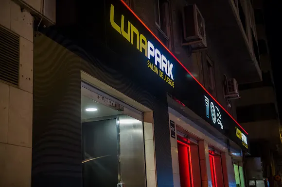 Salón de Juego Luna Park