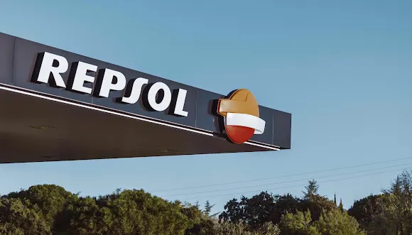 Estación de Servicio Repsol