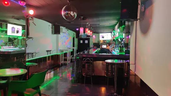 Disco Bar Rico Pa´ Rico