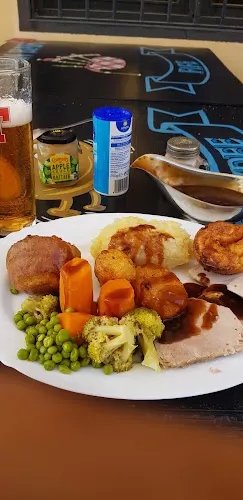 THE TARTAN BAR