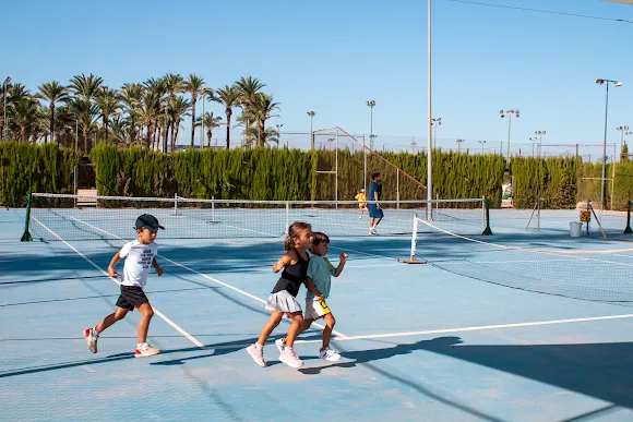 Tenis Elche by Pepe Oliva | Escuela de Tenis en Elche - Elche