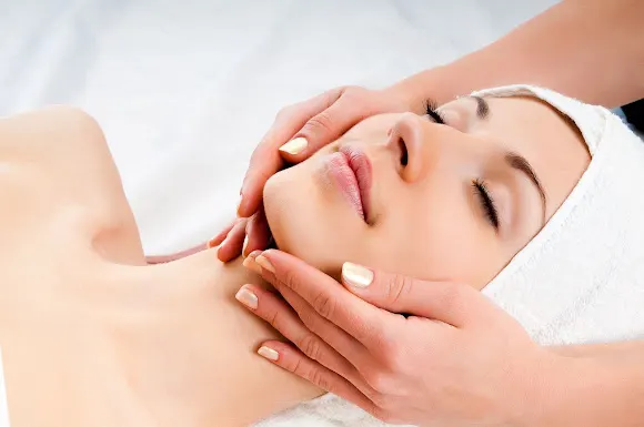 LAURA MANZANAS ESTETICA INTEGRAL AVANZADA - Alicante