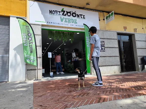 HORIZOONTE VERDE - Tienda especializada en alimentación y complementos para mascotas. - Alicante