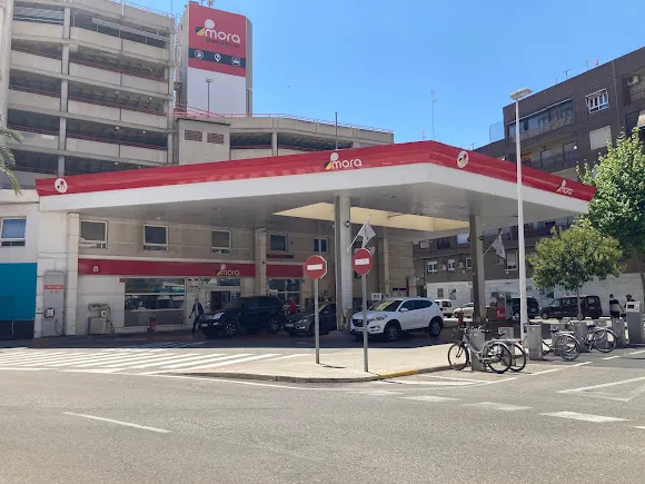 Parking Gasolinera Mora - Elche