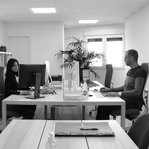 ARQU · Agencia web, branding y diseño gráfico