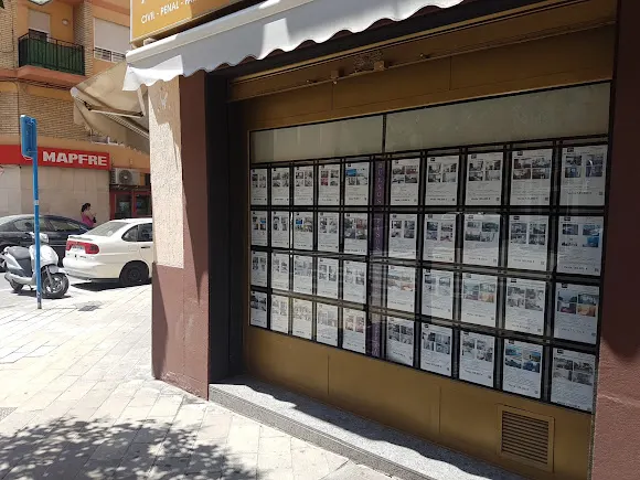 Buenos Pisos Inmobiliaria - Alicante