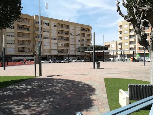 Plaza Miguel Hernández