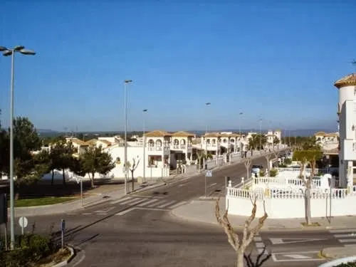 Oakwood Properties - Pilar de la Horadada