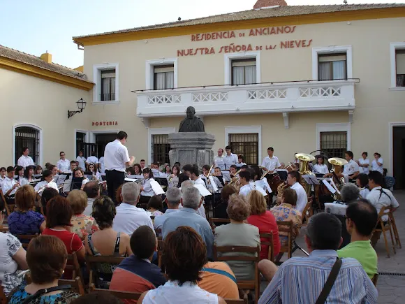 Residencia Personas Mayores Dependientes Nuestra Señora de las Nieves de Aspe - Aspe