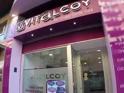 Clinica dental Vitalcoy by Grupo Gente Vital | Dentistas en Alcoy | Implantes dentales | Ortodoncia | Implantes especiales - Alcoy