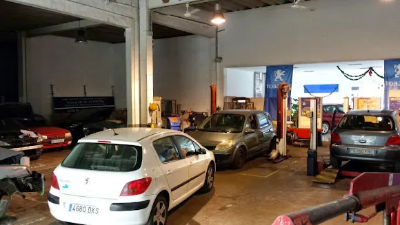 Repautocar Javea ( Especialista peugeot,Citroen,Ds,Opel,kia) - Jávea