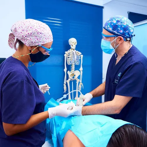 Dr. Pablo Martínez - Traumatólogo - Dolor Crónico - KLINIK PM - Alicante