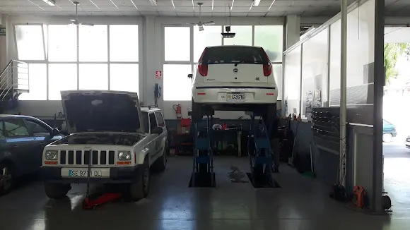 Autotalleres Alpe - Toyota