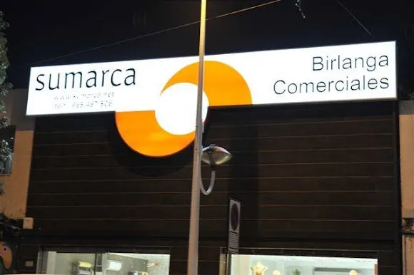 SUMARCA. Además somos puntos de recogida de * Inpost * Seur * Gls * Dpd * Mondial Relay * Cronopost * Colissimo * Tipsa