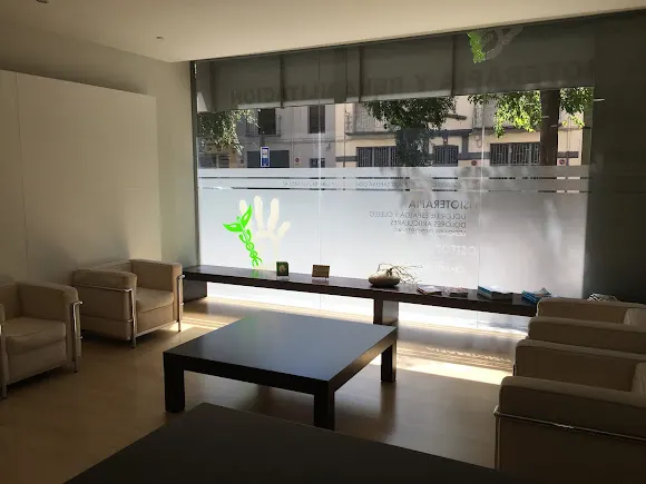Clínica de Fisioterapia y Osteopatia Pablo Gisbert García - Alcoy
