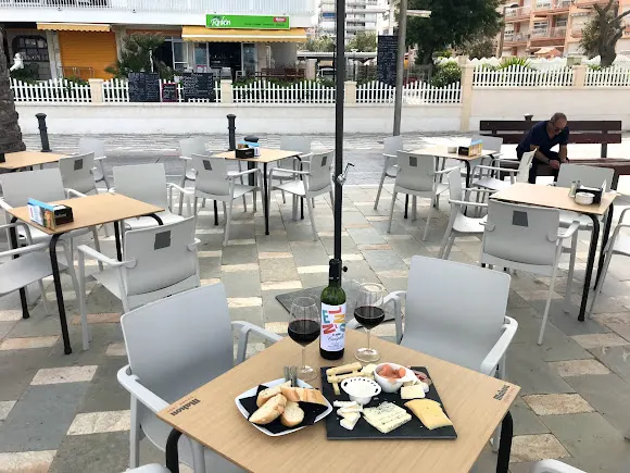 Bar copas cervecería CARIÑO - Alicante