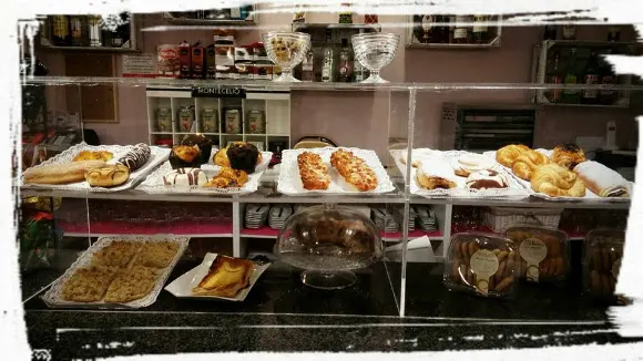 Cafetería Heladería Colores