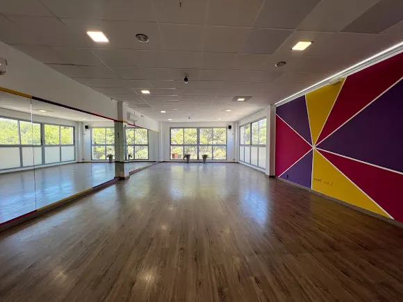 Wen dance studio
