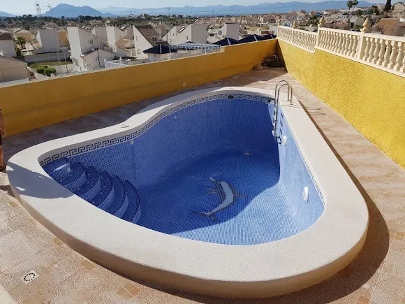 Simply Pools