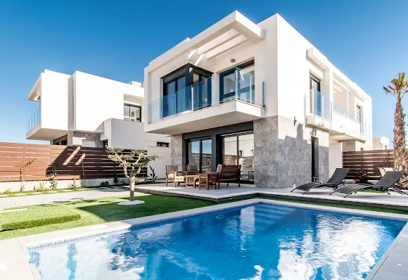New modern villa Vistabella