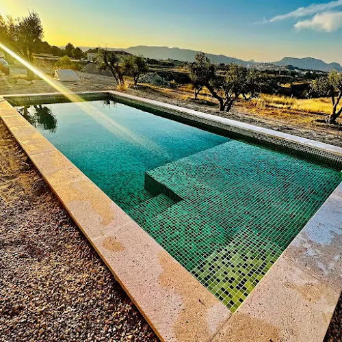 Piscinas Aguamar - Elda