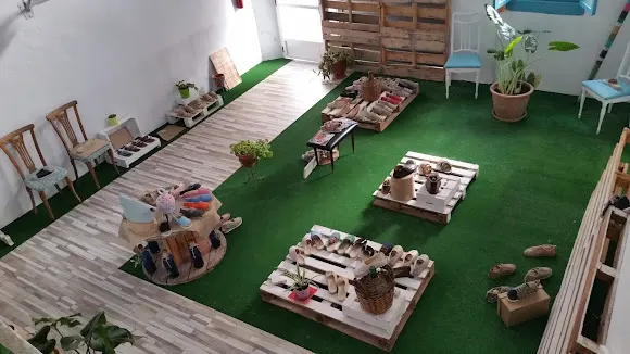 Alpargateria artesanal, Elche shoes city