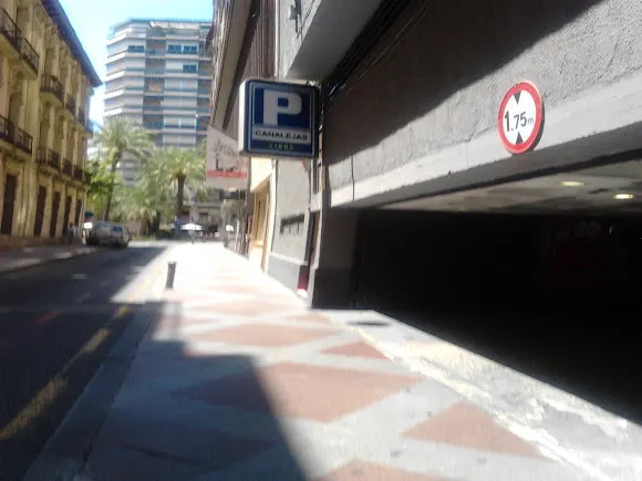 Parking 3000 S.L. - Elche