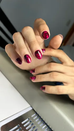 Manicura de Ivanna