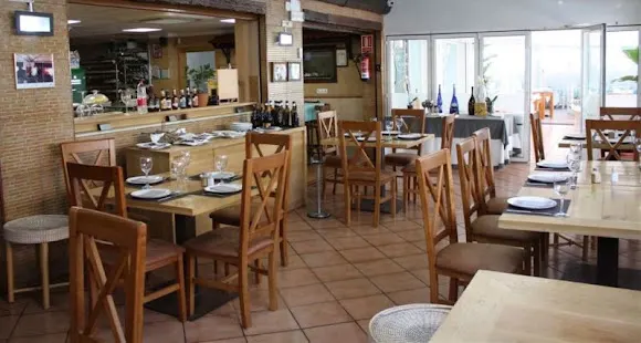 RESTAURANTE ROSAS Restaurante Mediterráneo Arrocería Mariscos en El Campello Alicante