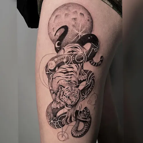 Carisma tattoo Studio