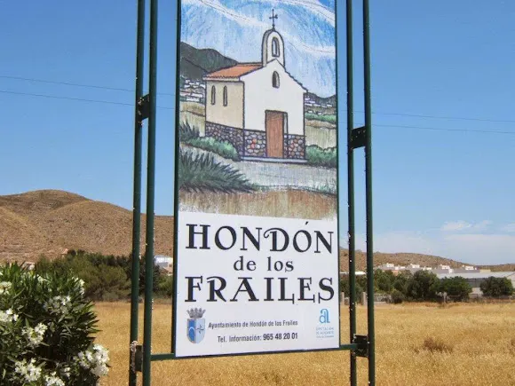 Alicante Maravillas Real Estate / Inmobiliaria - Hondon de los Frailes