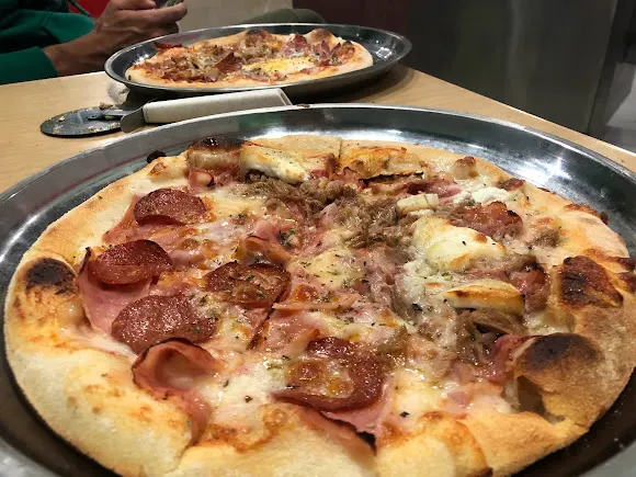 Restaurant Miguelito’S Pizza