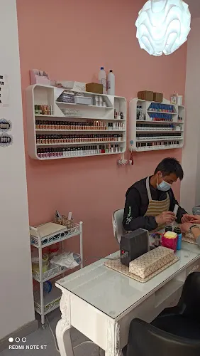 Ana Nails