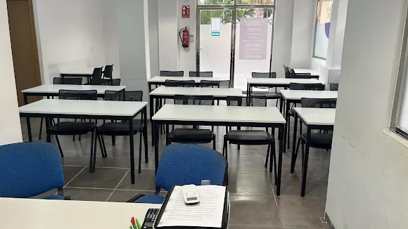 La Academia de Nuritin