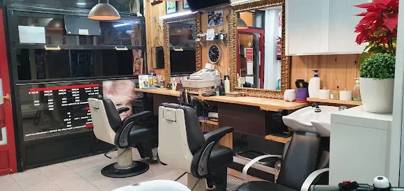 Capone's Barbers Peluquería Unisex Vintage - Benidorm