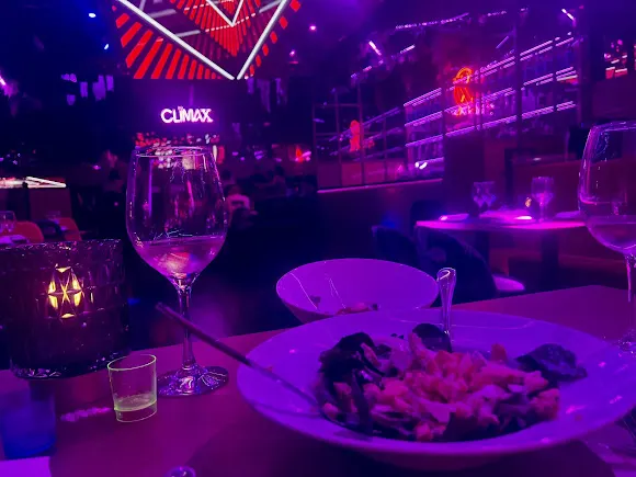 Climax Suite Room