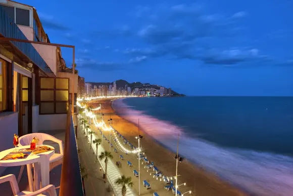 Hotel Bilbaino Benidorm - Benidorm